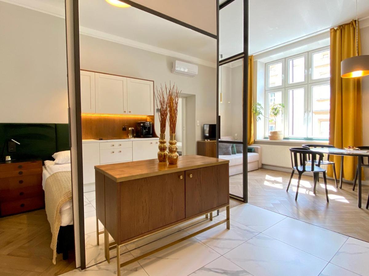 Faust Apartments In The Heart Of Kazimierz By Mint Apartment Krakow Exterior photo